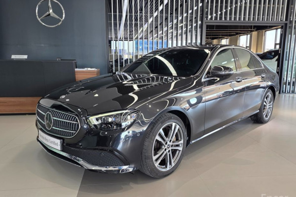 2021 Mercedes-Benz E-Класс с пробегом 61 536 км