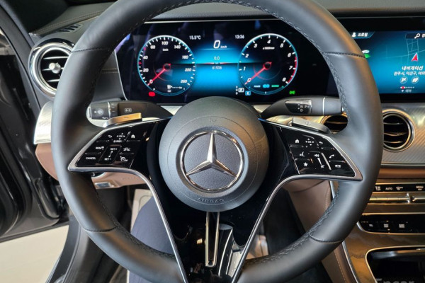 2021 Mercedes-Benz E-Класс с пробегом 61 536 км