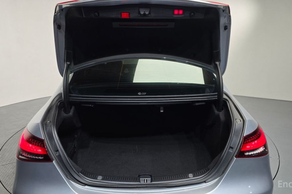 2022 Mercedes-Benz E-Класс с пробегом 68 552 км