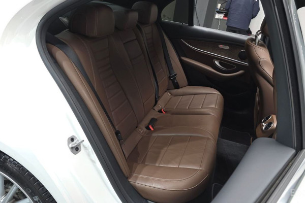 2022 Mercedes-Benz E-Класс с пробегом 47 020 км