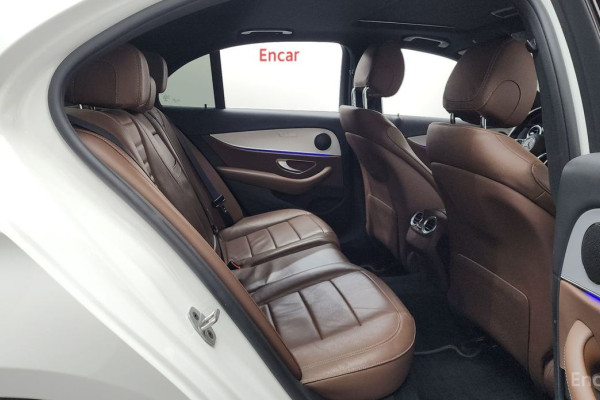 2021 Mercedes-Benz E-Класс с пробегом 63 267 км