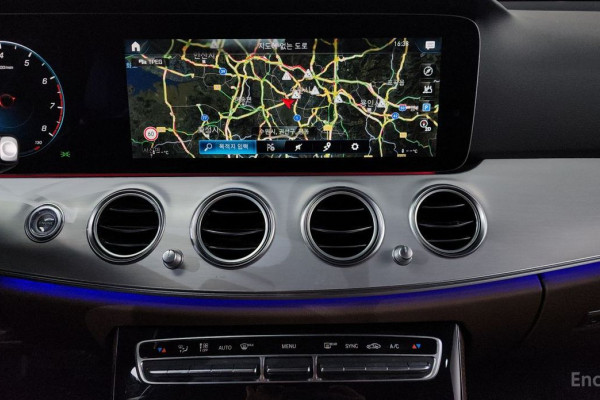 2021 Mercedes-Benz E-Класс с пробегом 63 267 км