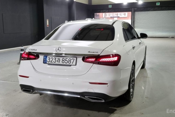 2022 Mercedes-Benz E-Класс с пробегом 48 000 км