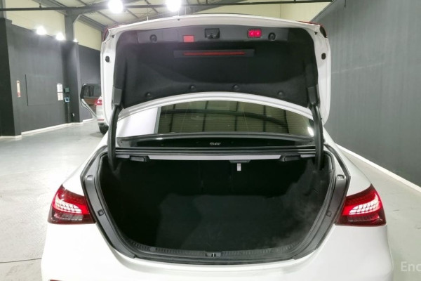 2022 Mercedes-Benz E-Класс с пробегом 48 000 км