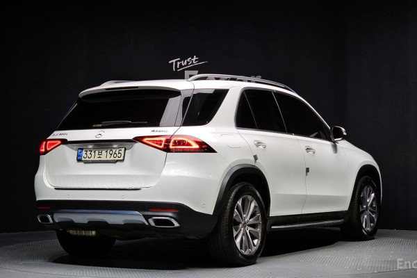 2022 Mercedes-Benz GLE с пробегом 105 805 км