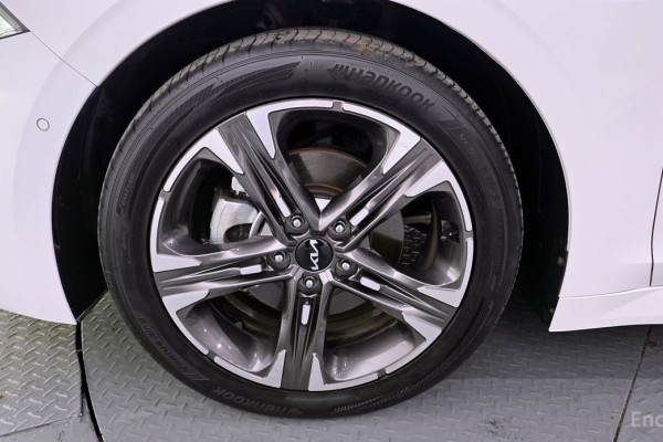 2022 Kia K5 с пробегом 45 964 км