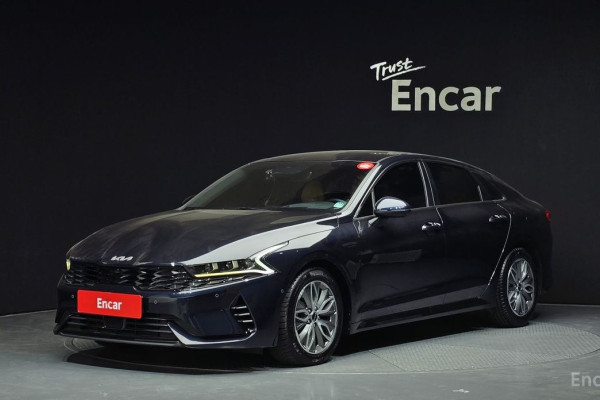 2022 Kia K5 с пробегом 32 318 км