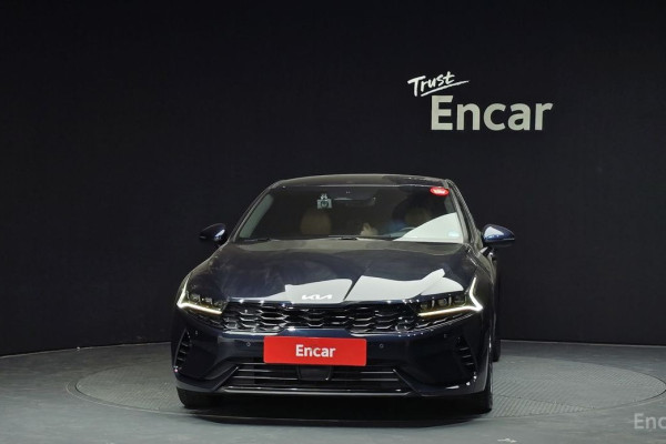 2022 Kia K5 с пробегом 32 318 км