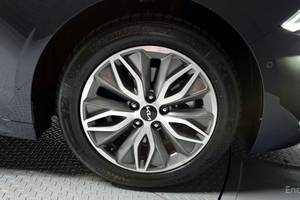 2022 Kia K5 с пробегом 32 318 км