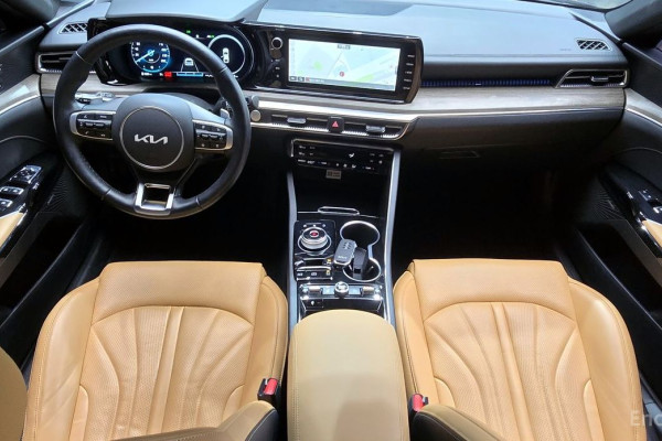 2022 Kia K5 с пробегом 32 318 км