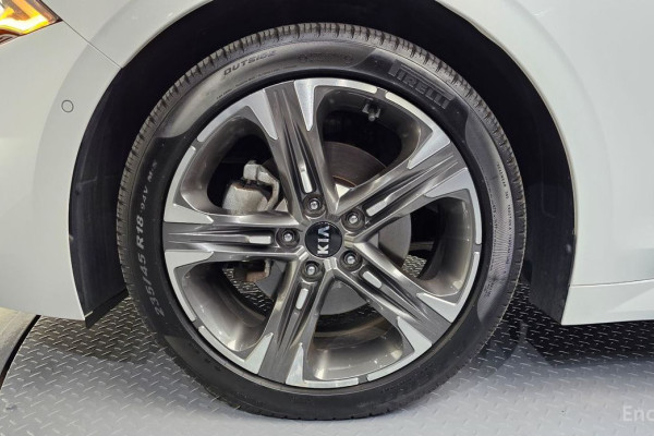 2021 Kia K5 с пробегом 66 898 км