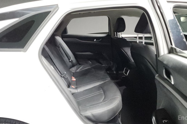 2022 Kia K5 с пробегом 138 889 км