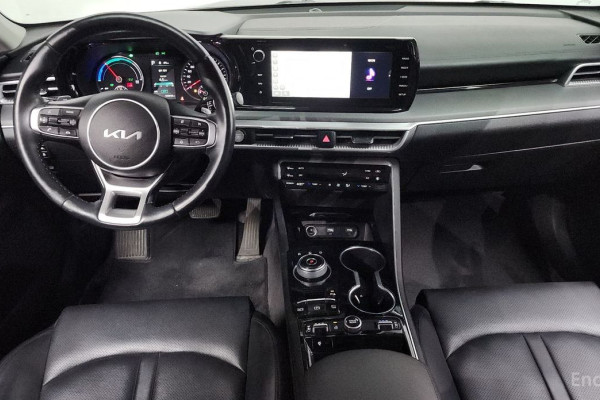 2022 Kia K5 с пробегом 94 848 км