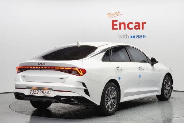 2022 Kia K5 с пробегом 104 544 км