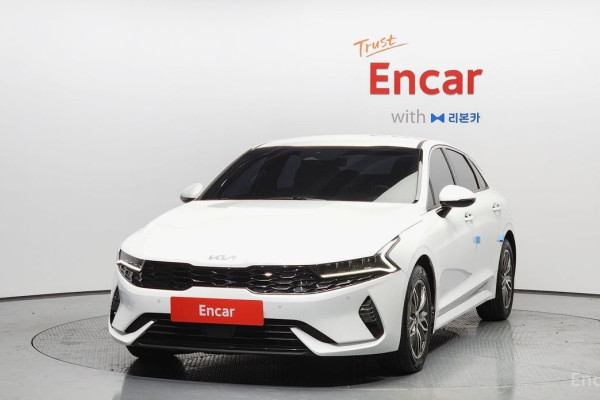 2022 Kia K5 с пробегом 83 493 км