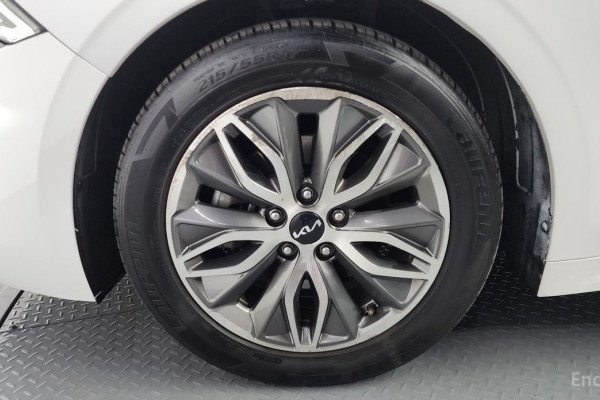 2022 Kia K5 с пробегом 83 493 км