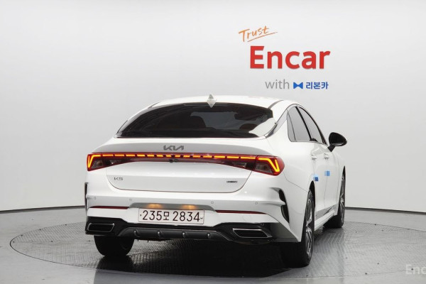 2022 Kia K5 с пробегом 104 544 км