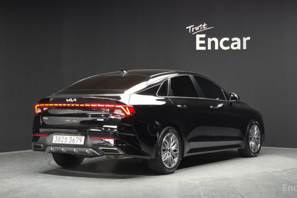 2022 Kia K5 с пробегом 106 802 км