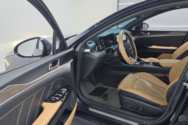 2021 Kia K5 с пробегом 48 110 км