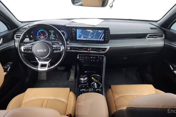 2022 Kia K5 с пробегом 104 544 км