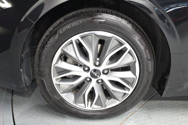 2022 Kia K5 с пробегом 106 802 км