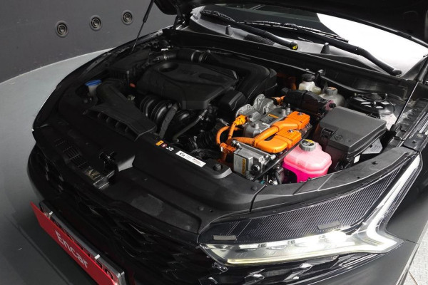 2022 Kia K5 с пробегом 106 802 км