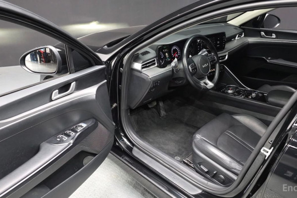 2022 Kia K5 с пробегом 106 802 км