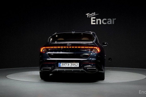 2021 Kia K5 с пробегом 136 010 км