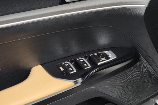 2022 Kia K5 с пробегом 104 544 км