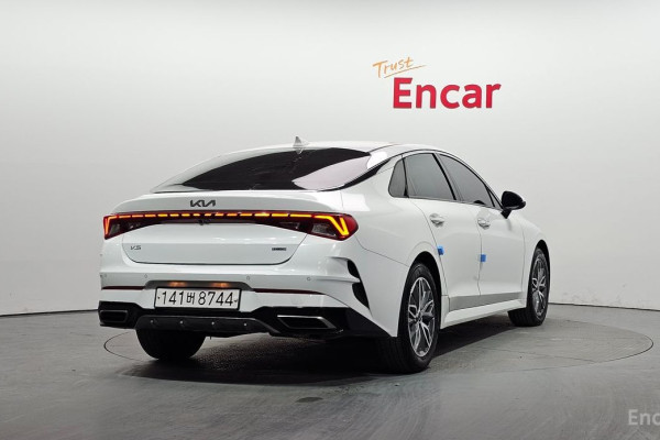 2022 Kia K5 с пробегом 114 336 км