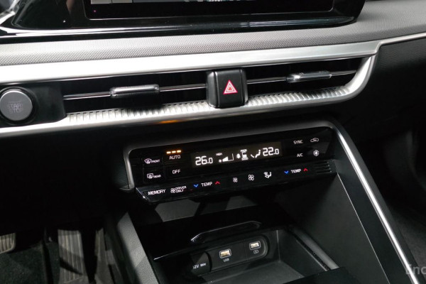 2022 Kia K5 с пробегом 106 802 км