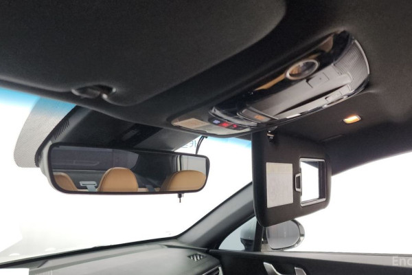 2022 Kia K5 с пробегом 104 544 км