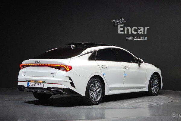 2022 Kia K5 с пробегом 57 899 км