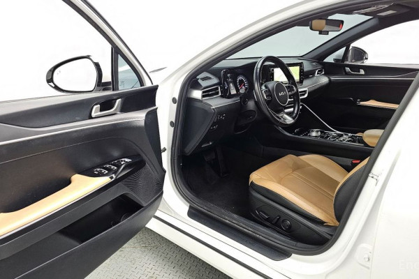 2022 Kia K5 с пробегом 114 336 км