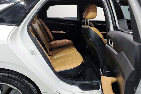 2022 Kia K5 с пробегом 114 336 км