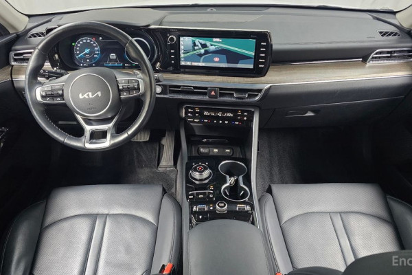 2022 Kia K5 с пробегом 57 899 км