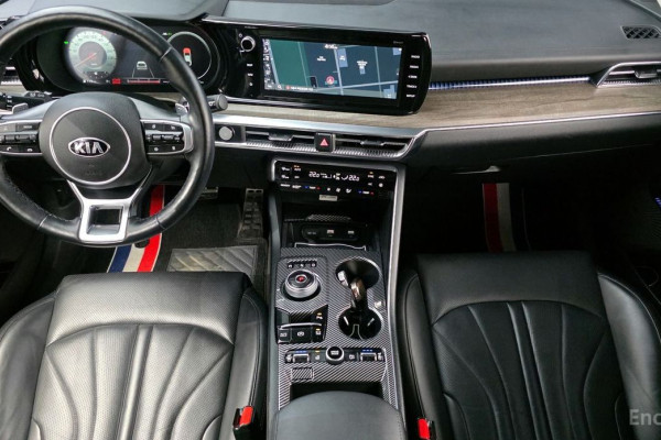 2021 Kia K5 с пробегом 49 872 км