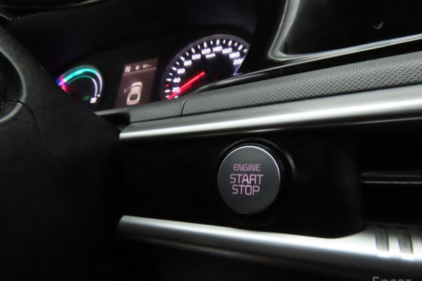 2022 Kia K5 с пробегом 76 532 км