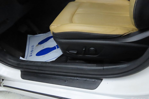 2022 Kia K5 с пробегом 76 532 км