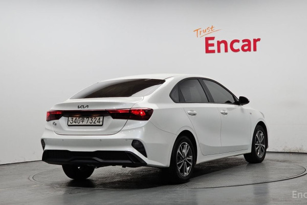 2022 Kia K3 с пробегом 35 433 км