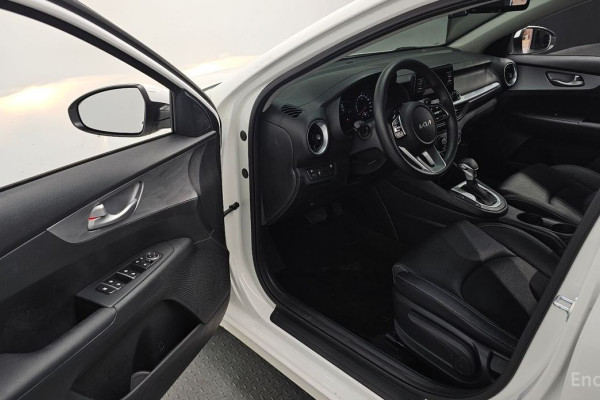 2022 Kia K3 с пробегом 35 433 км