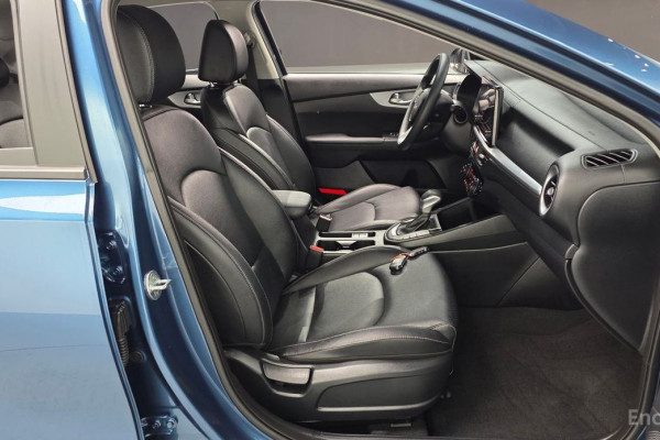 2022 Kia K3 с пробегом 81 233 км