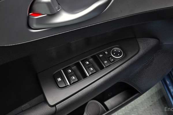 2022 Kia K3 с пробегом 81 233 км