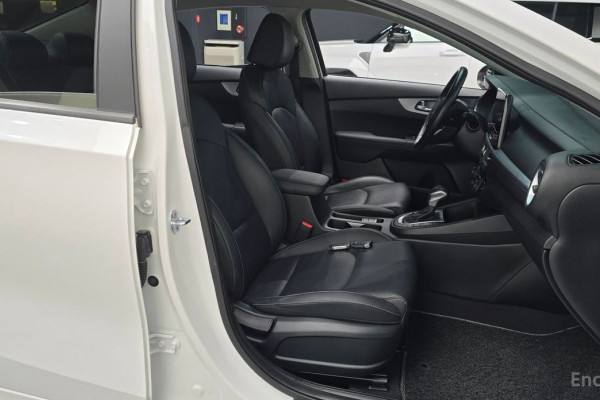 2021 Kia K3 с пробегом 95 218 км