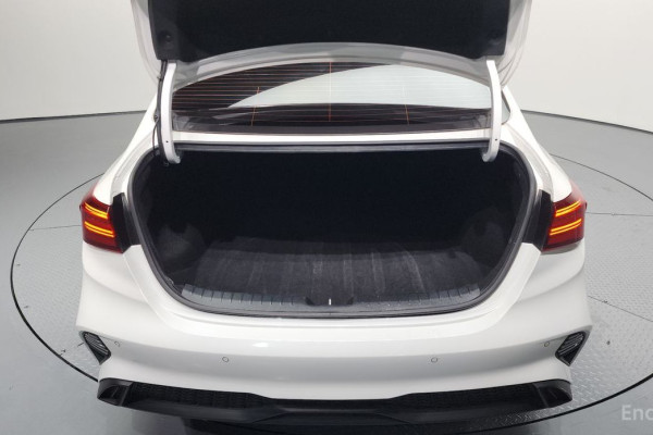 2022 Kia K3 с пробегом 106 259 км