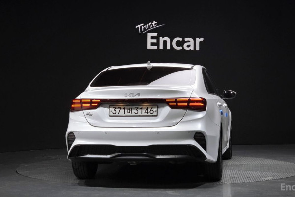 2021 Kia K3 с пробегом 104 730 км