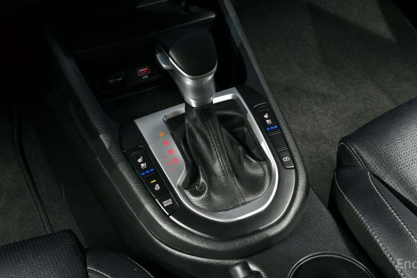 2021 Kia K3 с пробегом 104 730 км