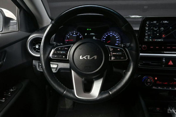 2021 Kia K3 с пробегом 104 730 км