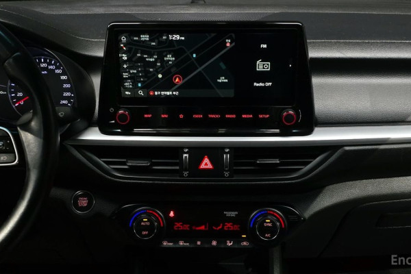 2021 Kia K3 с пробегом 104 730 км