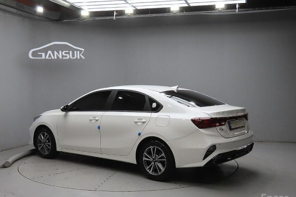 2022 Kia K3 с пробегом 101 627 км